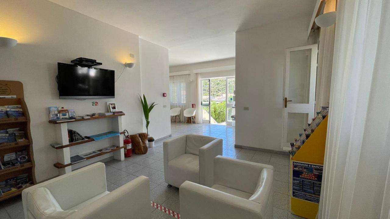 Hotel L'Ogliera Pomonte Kültér fotó