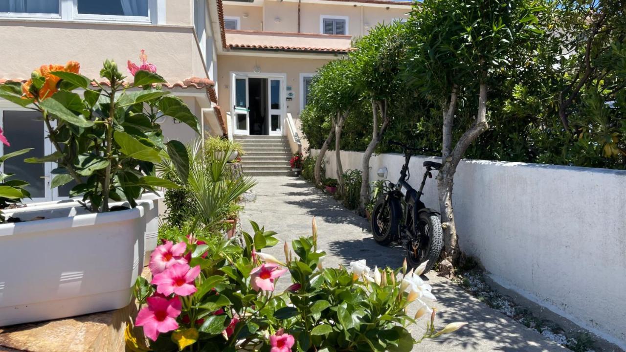 Hotel L'Ogliera Pomonte Kültér fotó